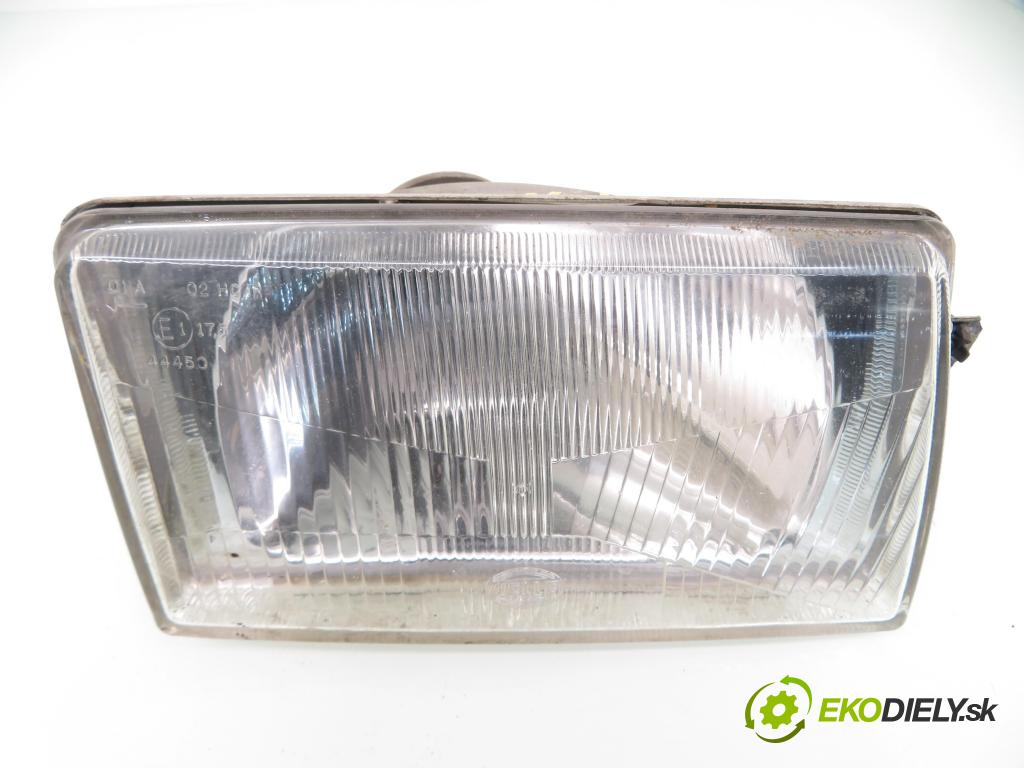 VW POLO (86C, 80) HB 1994 33,00 1.0 Cat - AAU 1043,00 Svetlo PP