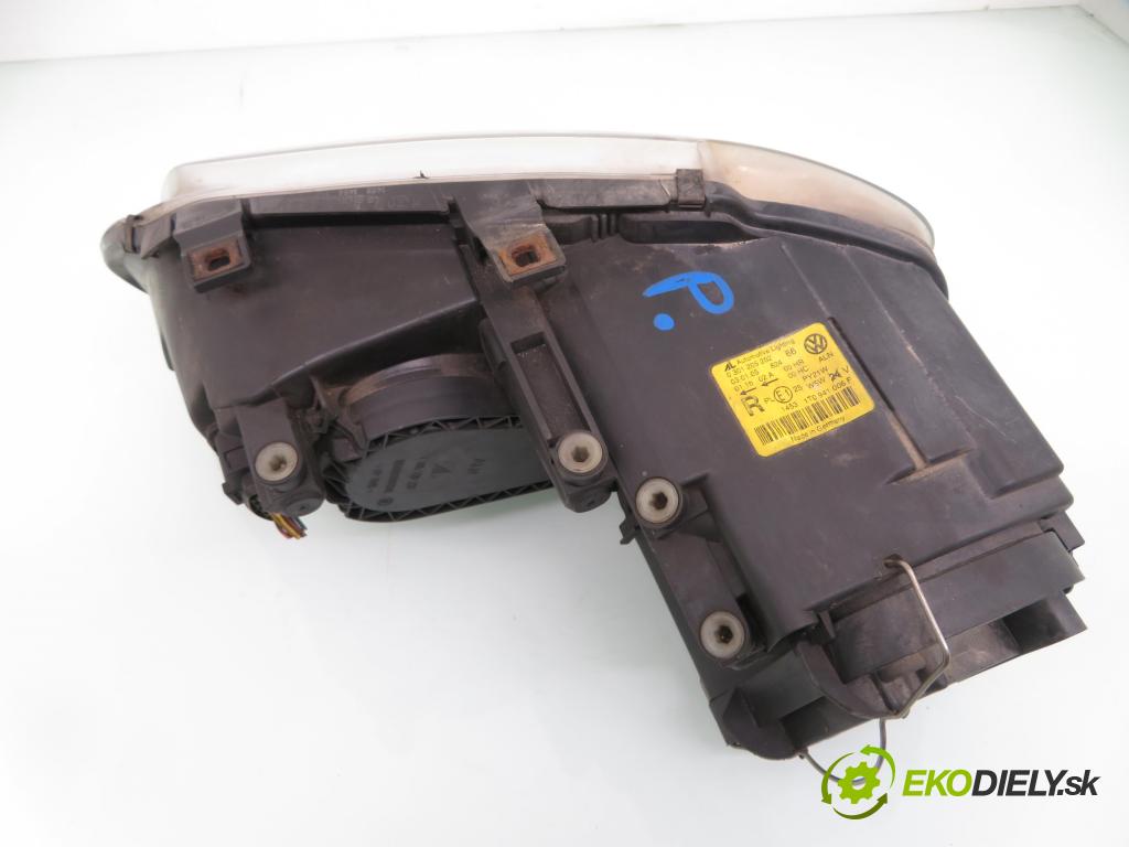 VW TOURAN (1T1, 1T2) MINIVAN 2003 77,00 1.9 TDI - BLS 1896,00 Svetlo PP 0301205202 ; 1T0941006F
