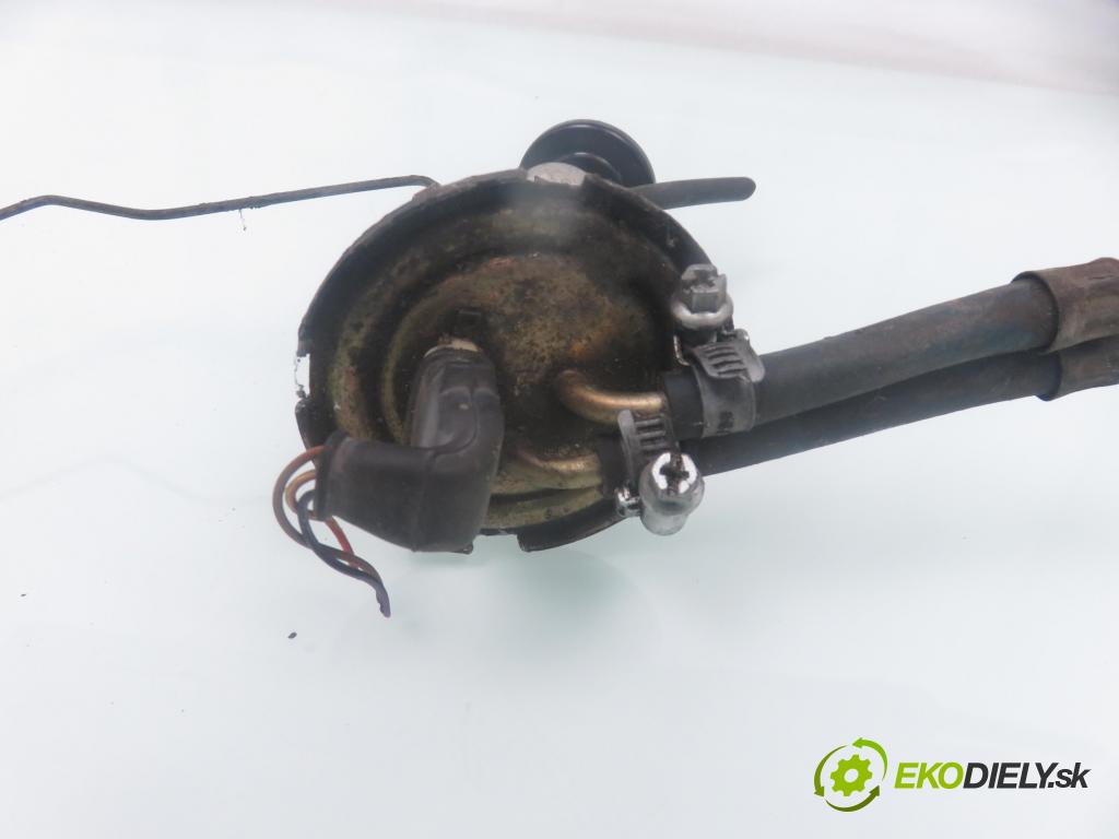 VW POLO (86C, 80) HB 1993 33,00 1.0 Cat - AAU 1043,00 pumpa paliva 357906092C