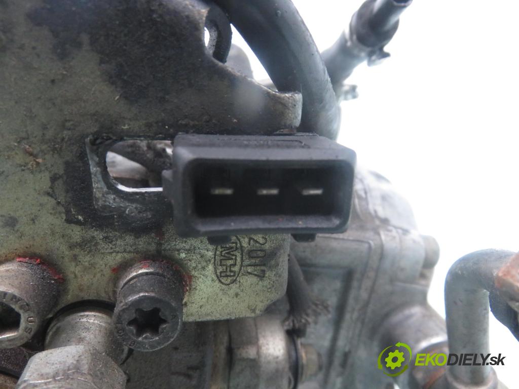 VW PASSAT B5 (3B2) SEDAN 1999 66,00 1.9 TDI - AHH 1896,00 Pumpa vstrekovacia 0460404969 ; 028130115A (Vstrekovacie čerpadlá)