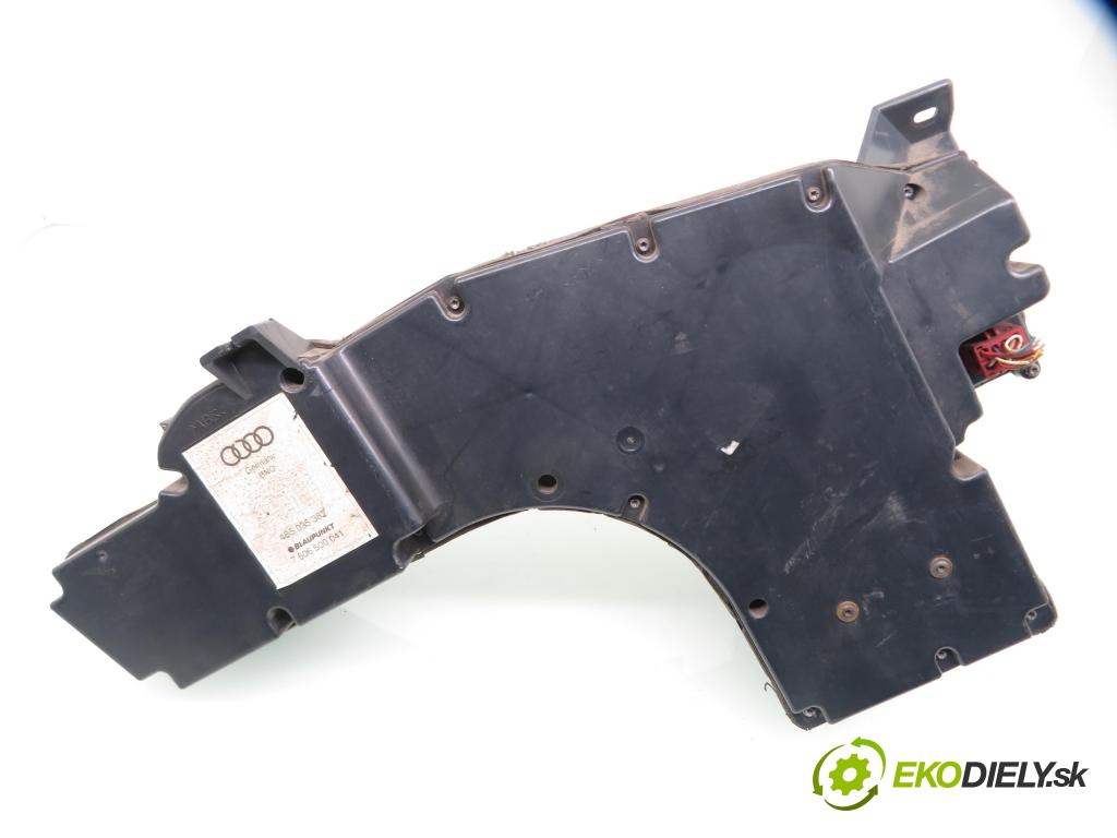 AUDI A6 (4B2, C5) SEDAN 1999 110,00 2.5 TDI - AFB 2496,00 subwoofer 4B5035382 ; 7606500041 (Audio zariadenia)