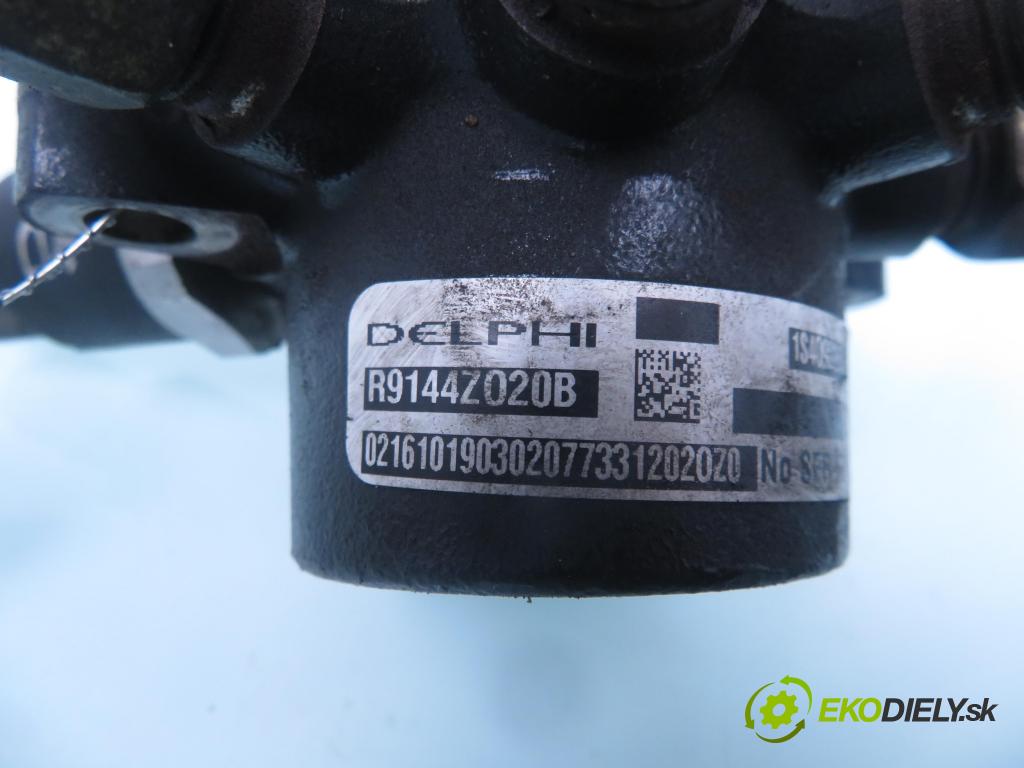 FORD FOCUS Turnier (DNW) KOMBI 2004 74,00 1.8 TDCi - FFDA 1753,00 Rozdeľovač paliva R9144Z020B ; 1S4Q9D280AB