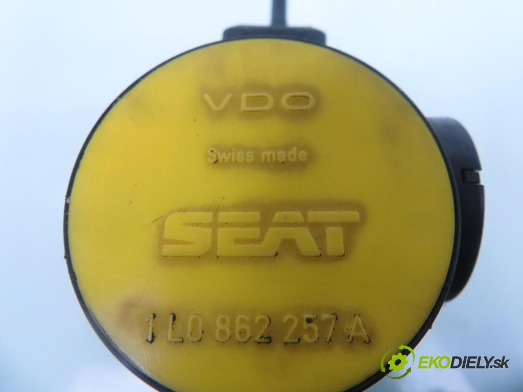 SEAT CORDOBA (6K1, 6K2) SEDAN 1998 47,00 1.9 SDI - AEY 1896,00 pumpa zámku centrálneho 1L0862257A