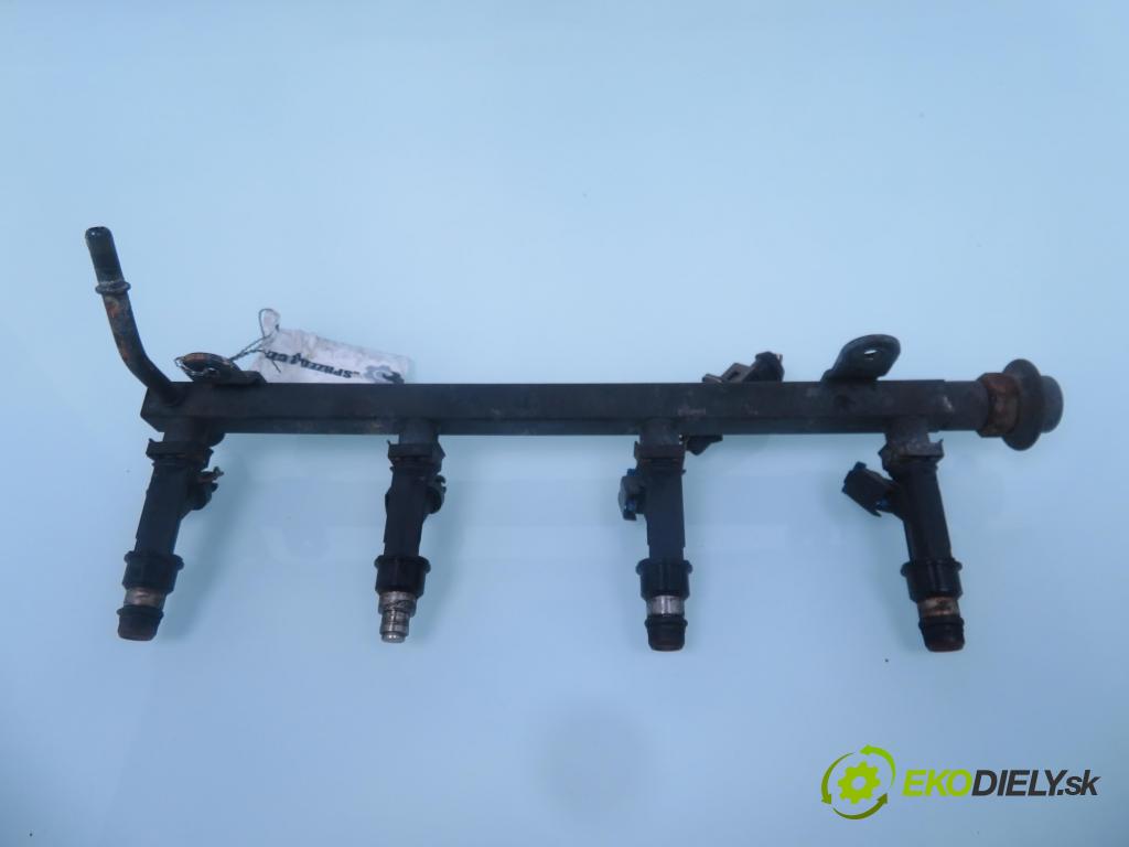 CHEVROLET LACETTI (J200) HB 2005 89,00 1.8 - F18D3 1796,00 Lišta vstrekovacia 96334808 (Vstrekovacie lišty)