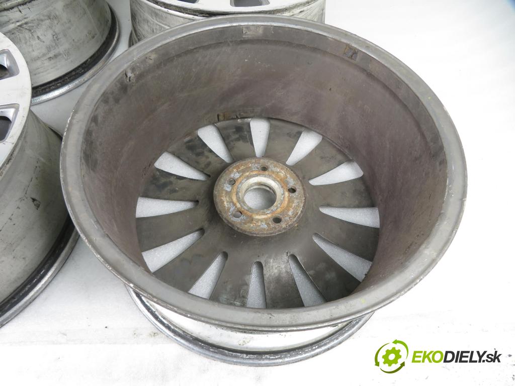 AUDI A8 D3 (4E2, 4E8)  0    disky / disk 4E0601025N