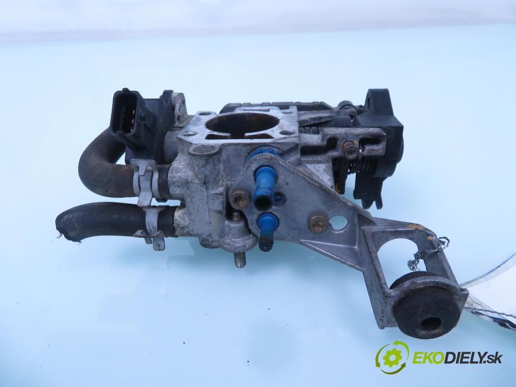 OPEL CORSA B (S93) HB 2000 40,00 1.0 i 12V 54 - X 10 XE 973,00 Škrtiaca klapka 90529471 ; 90570230 (Škrtiaca klapka)