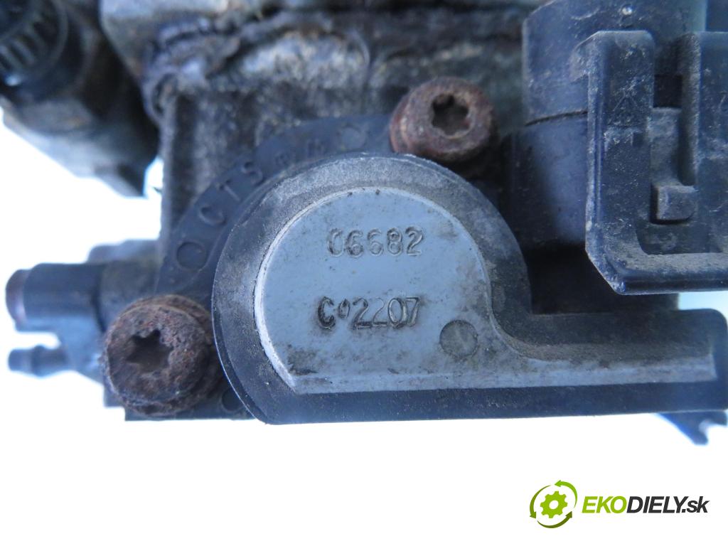 OPEL ASTRA F (T92) SEDAN 1997 60,00 1.4 - 14 SE 1389,00 Vstrek 17090049 ; 06682