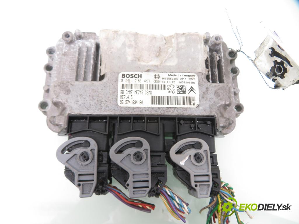 CITROEN C4 I (LC_) HB 2005 80,00 1.6 16V - NFU (TU5JP4) 1587,00 řídící jednotka motora 0261208491 ; 9657489480