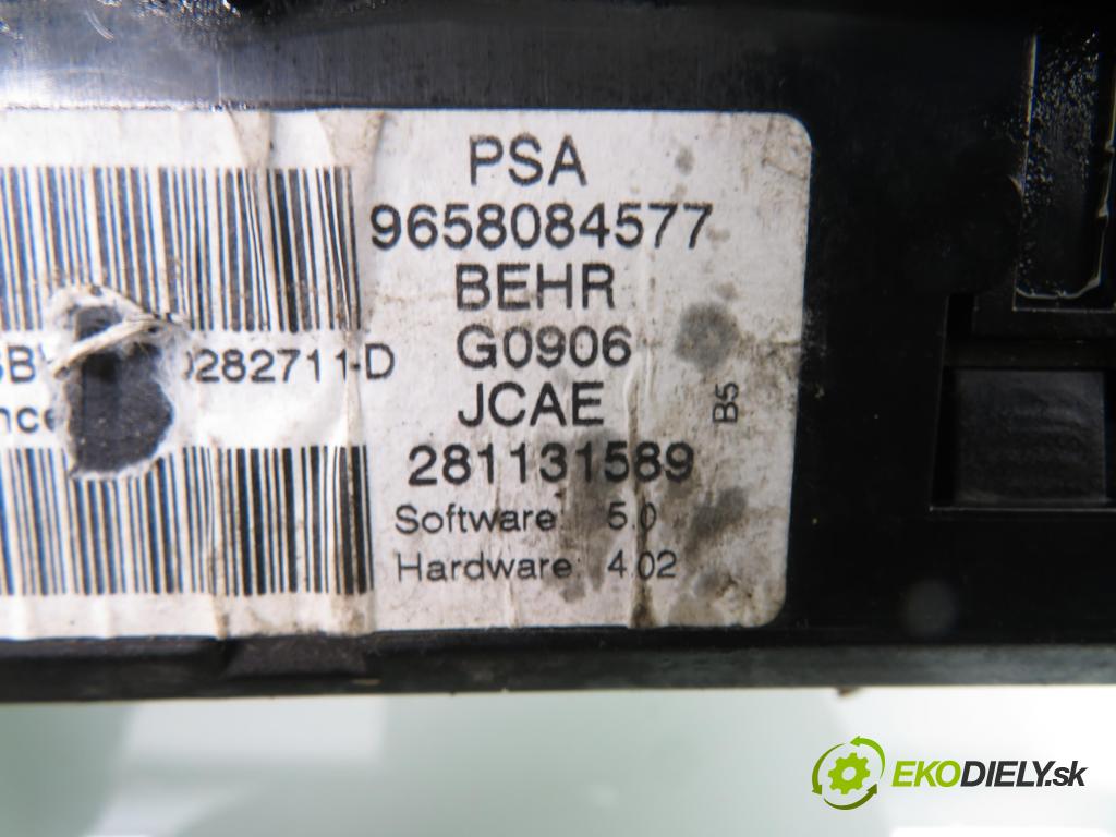 CITROEN C4 I (LC_) HB 2005 80,00 1.6 16V - NFU (TU5JP4) 1587,00 Panel kúrenia KLIMATRONIK 9658084577 ; 281131589