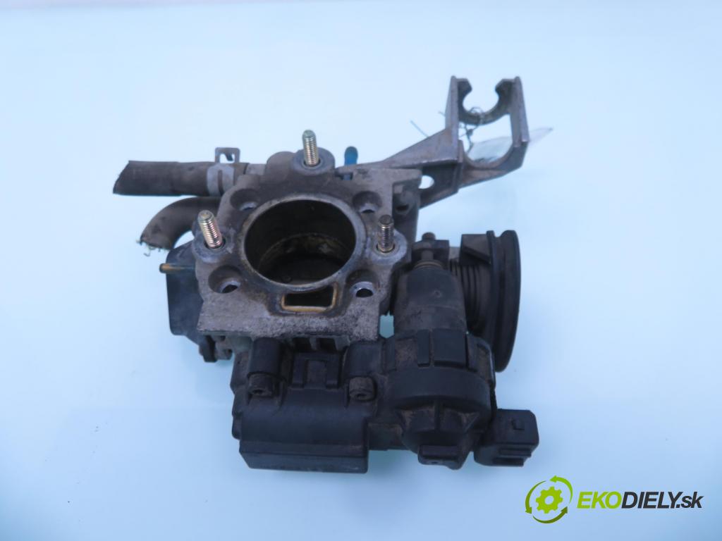 OPEL CORSA B (S93) HB 1998 40,00 1.0 i 12V 54 - X 10 XE 973,00 Škrtiaca klapka 90529471 ; 0205003050 (Škrtiaca klapka)