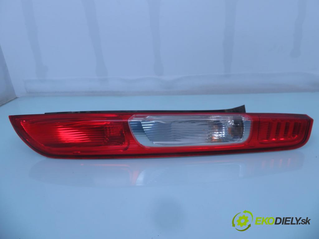 FORD FOCUS II (DA_, HCP) HB 2005 80,00 1.6 TDCi 109 - G8DA 1560,00 Svetlo pravé zadné 4M5113404A