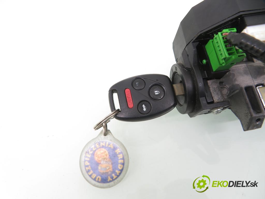 HONDA CIVIC VIII (FN, FK) SEDAN 2007 103,00 1.8 (FN1, FK2) - R18A2 1799,00 spinačka  (Spínacie skrinky a kľúče)