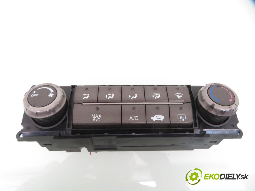 HONDA CIVIC VIII (FN, FK) SEDAN 2007 103,00 1.8 (FN1, FK2) - R18A2 1799,00 Panel topení KLIMATIZACE: