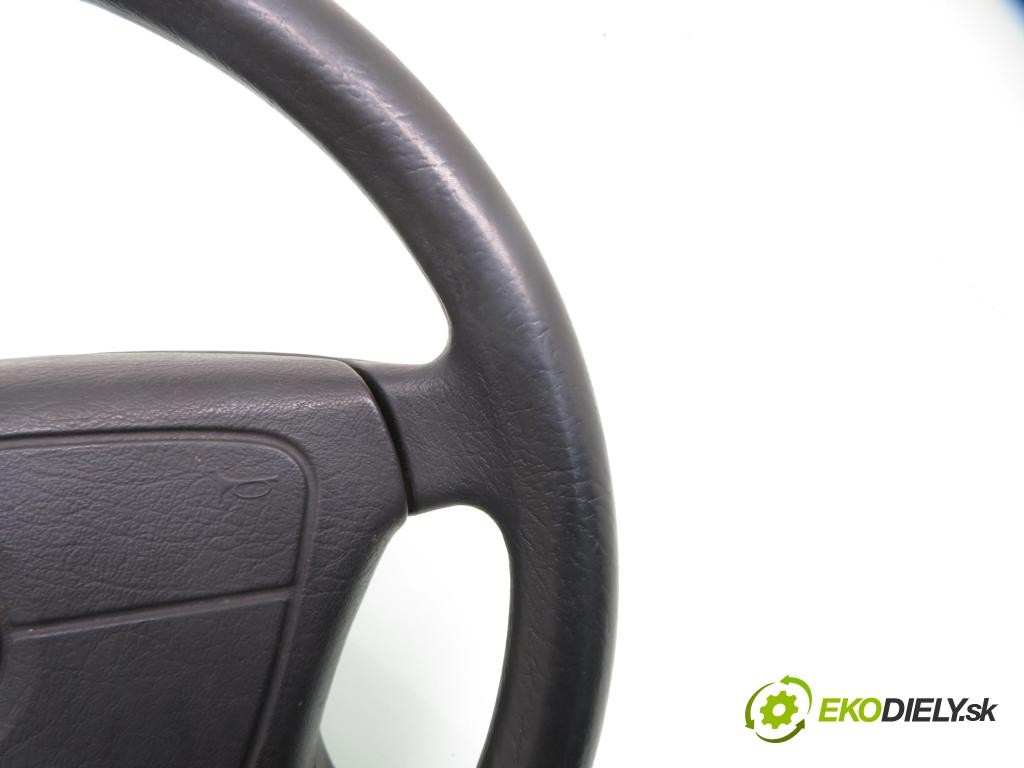 MERCEDES-BENZ KLASA C (W202) SEDAN 1994 70,00 2.2 16V D 95 - OM 604.910 2155,00 Volant  (Volanty)