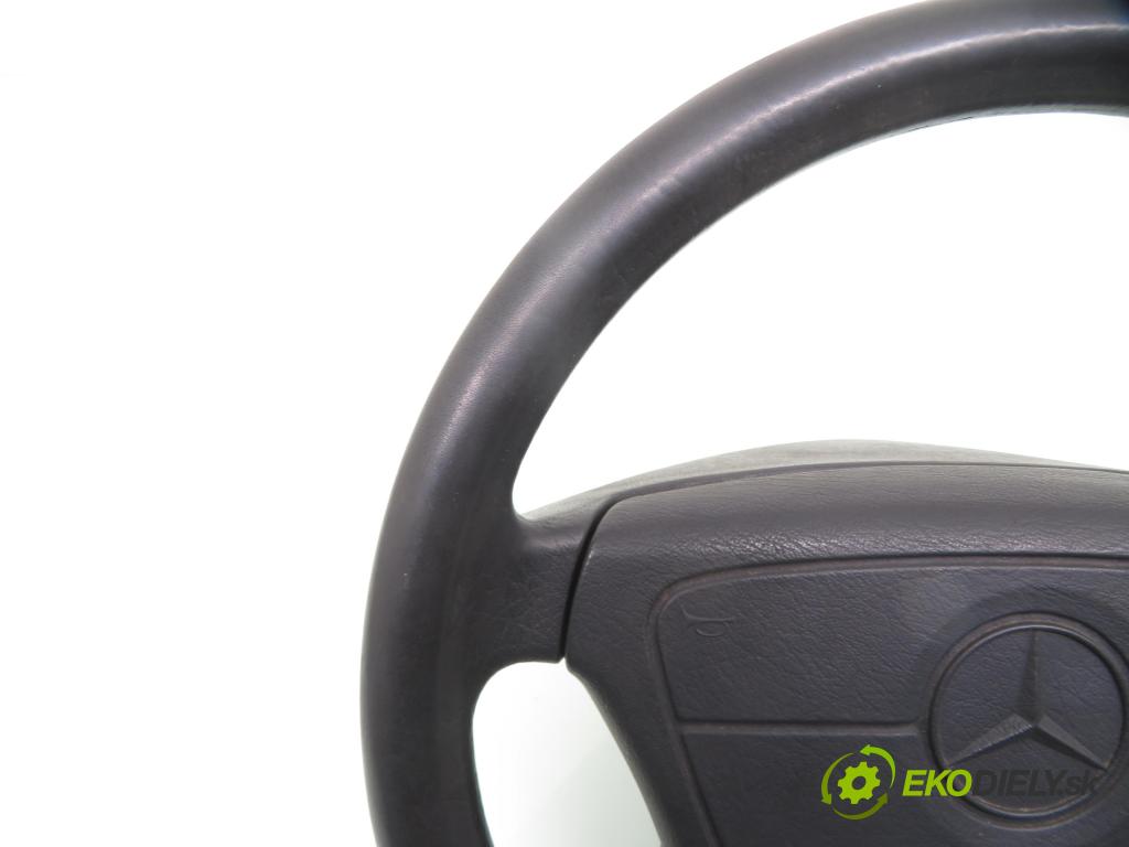 MERCEDES-BENZ KLASA C (W202) SEDAN 1994 70,00 2.2 16V D 95 - OM 604.910 2155,00 Volant  (Volanty)