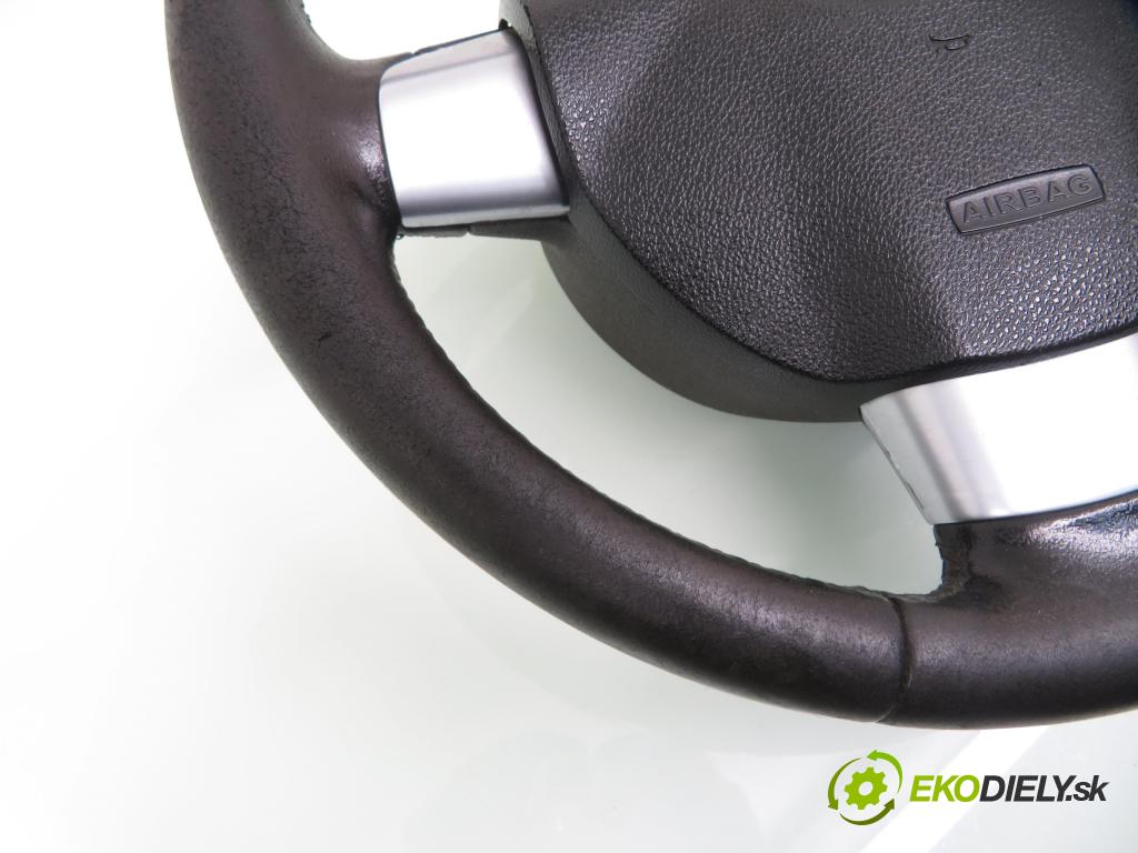 FORD FOCUS II (DA_, HCP) HB 2005 80,00 1.6 TDCi 109 - G8DA 1560,00 Volant  (Volanty)