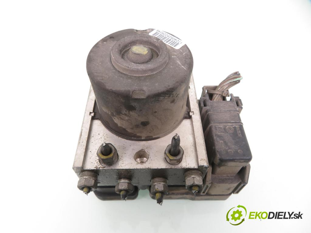 FORD FOCUS II (DA_, HCP) HB 2005 80,00 1.6 TDCi 109 - G8DA 1560,00 Pumpa ABS 10097001083 ; 5WK84102 ; 3M512M110CA (Pumpy ABS)