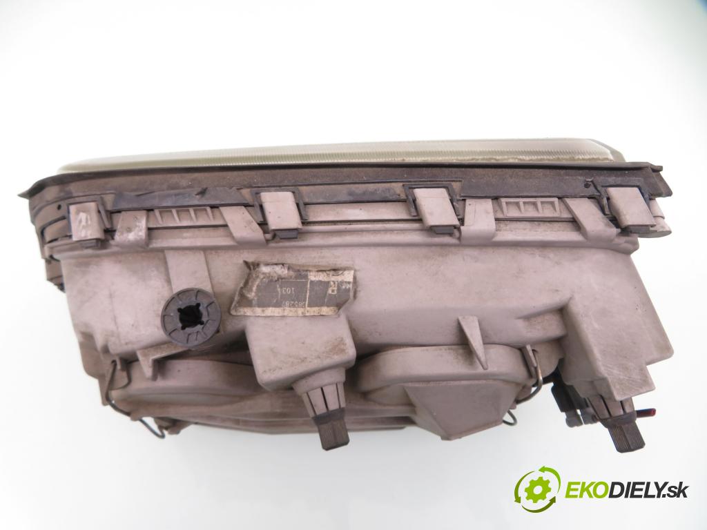 MERCEDES-BENZ KLASA C (W202) SEDAN 1994 70,00 2.2 16V D 95 - OM 604.910 2155,00 Svetlo PP