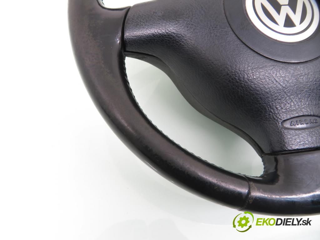 VW BORA (1J2) SEDAN 1999 66,00 1.9 TDI - AGR 1896,00 Volant 1J0419091R ; 3B0880201AG (Volanty)