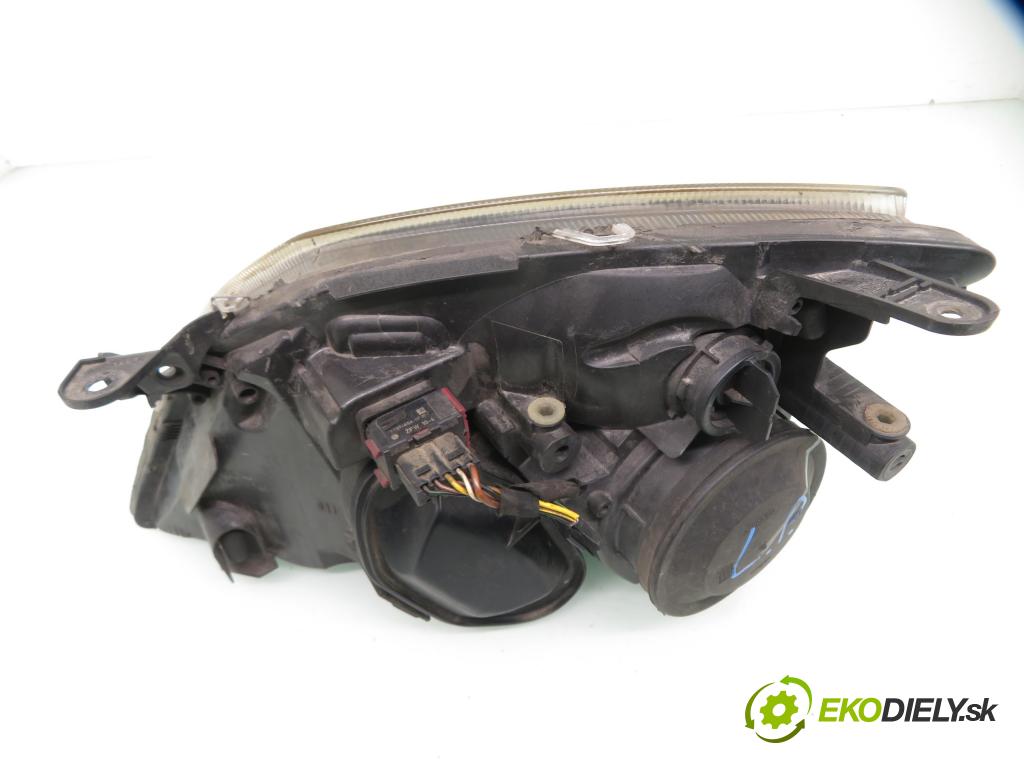 OPEL VECTRA C Kombi (Z02) KOMBI 2004 88,00 1.9 CDTI - Z 19 DT 1910,00 Svetlo PP 15588800