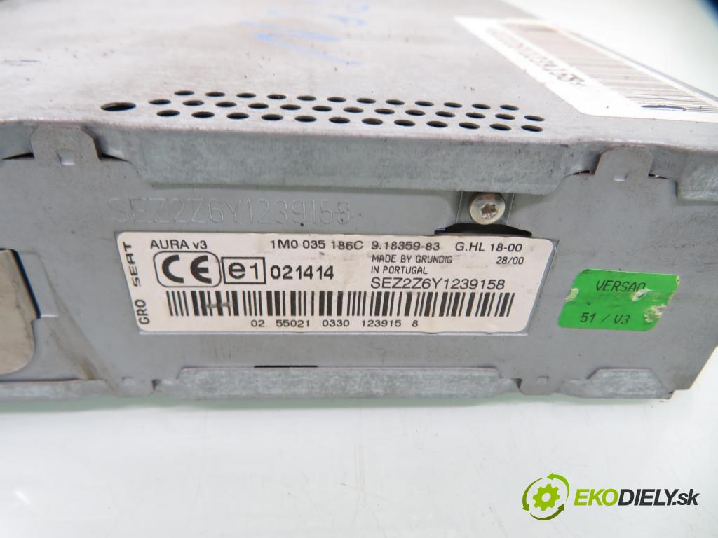 SEAT LEON (1M1) HB 2000 81,00 1.9 TDI - AHF 1896,00 RADIO Modul 1M0035186C