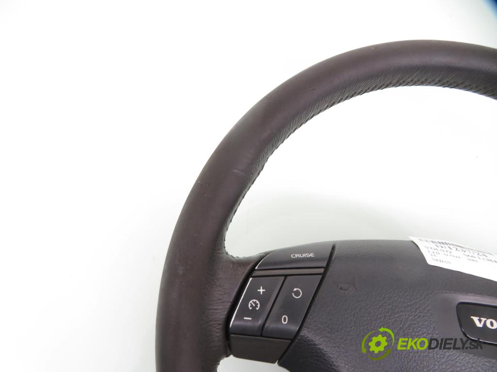 VOLVO S60 I (384) SEDAN 2001 120,00 2.4 D - D 5244 T5 2400,00 Volant 8666883 ; 9208345 (Volanty)