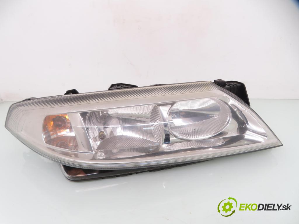 RENAULT LAGUNA II Grandtour (KG0/1_) KOMBI 2001 79,00 1.6 16V (KG0A, KG0L) - K4M 710 1598,00 Svetlo PP 8200002847 ; 89003522 ; 89004940