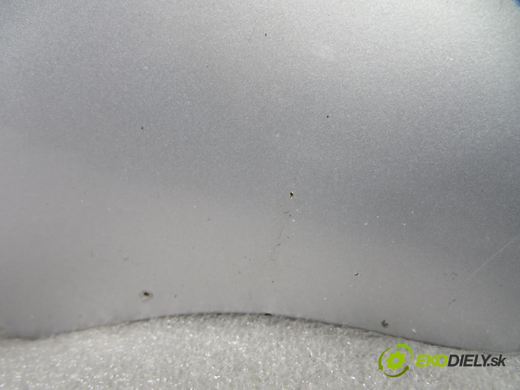 SEAT ALTEA (5P1) MINIVAN 2004 75,00 1.6 102 1595,00 kapota LS7N (Kapoty)