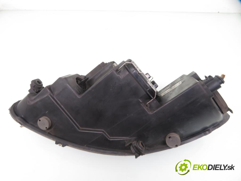 SEAT ALTEA (5P1) MINIVAN 2004 75,00 1.6 102 1595,00 Svetlo PP 5P1941006A ; 89309820