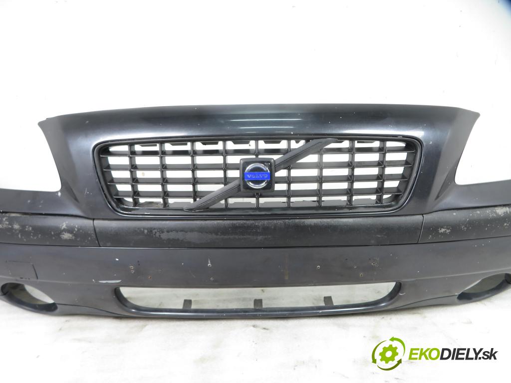 VOLVO S60 I (384) SEDAN 2001 120,00 2.4 D - D 5244 T5 2400,00 nárazník přední část