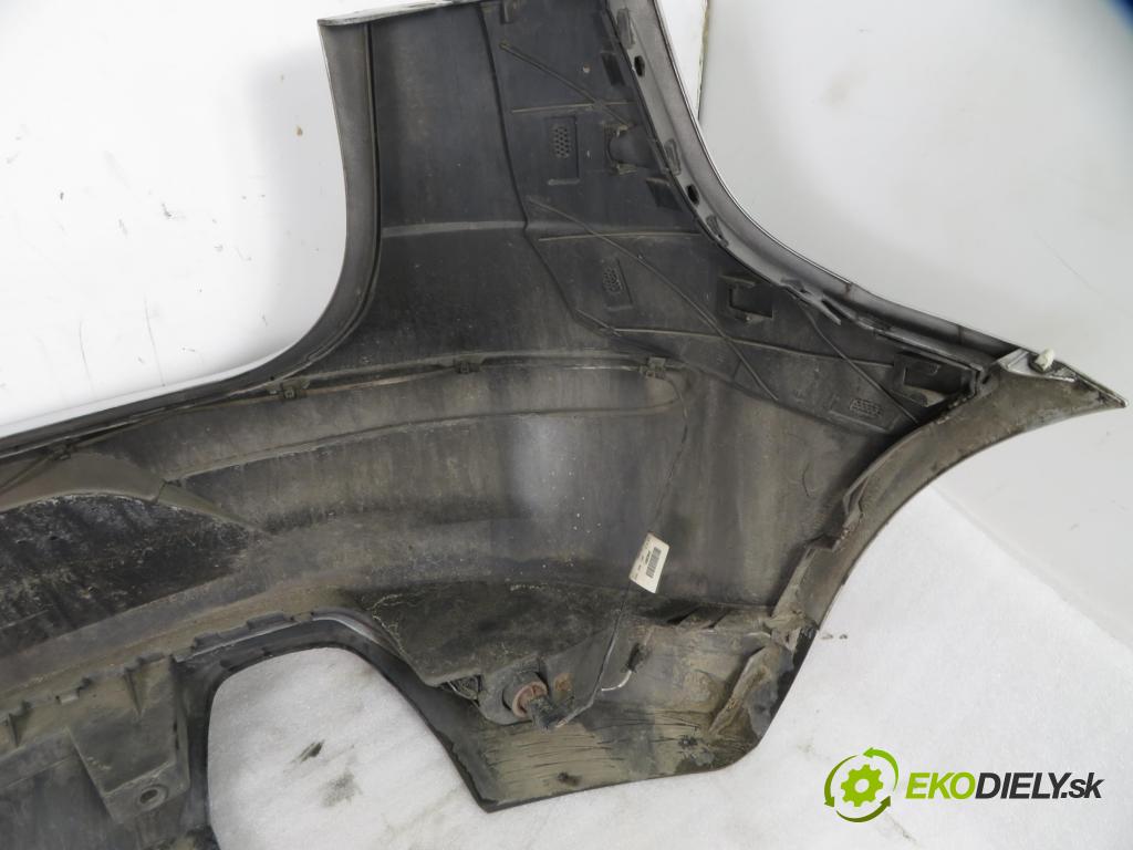 SEAT ALTEA (5P1) MINIVAN 2004 75,00 1.6 102 1595,00 nárazník zadní část