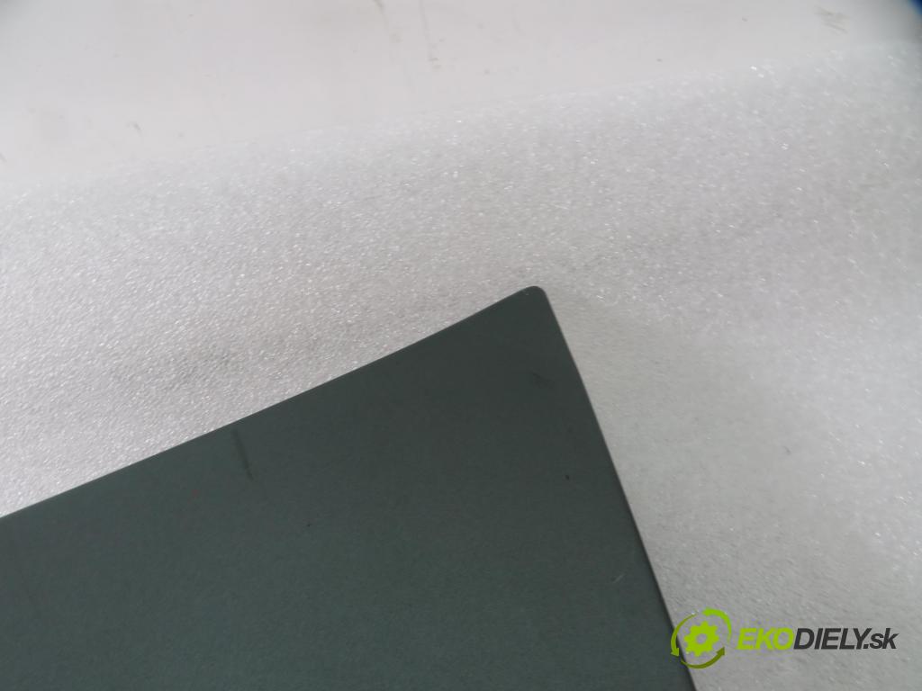 MERCEDES-BENZ KLASA C (W202) SEDAN 1994 70,00 2.2 16V D 95 - OM 604.910 2155,00 kapota  (Kapoty)