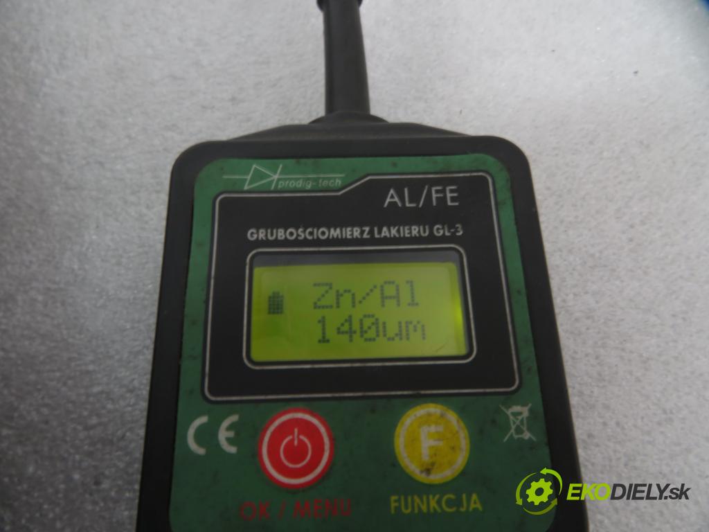 MERCEDES-BENZ KLASA C (W202) SEDAN 1994 70,00 2.2 16V D 95 - OM 604.910 2155,00 kapota  (Kapoty)