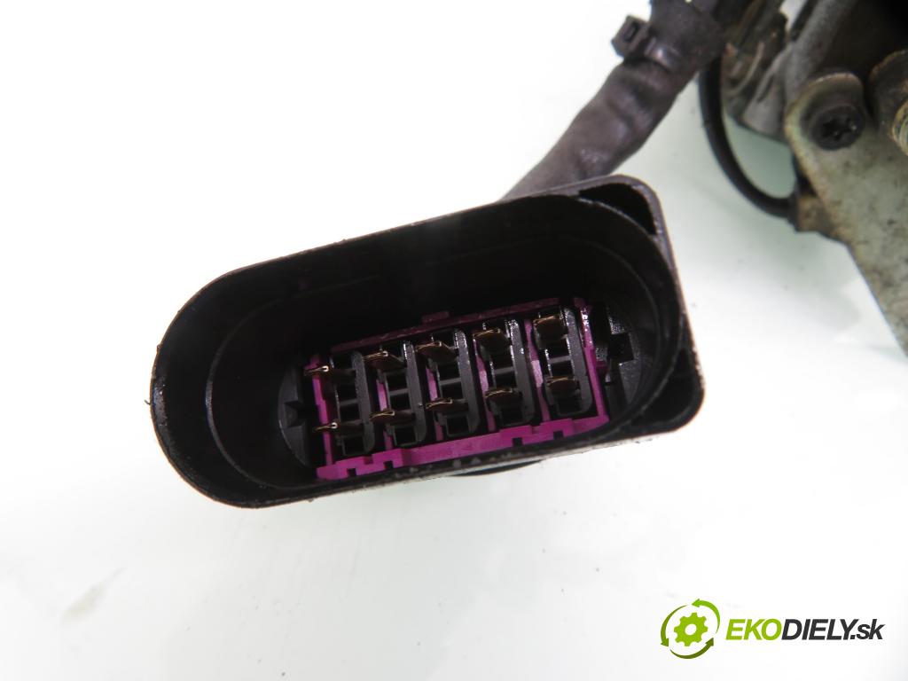 AUDI A3 (8L1) HB 2000 81,00 1.9 TDI - ASV 1896,00 Pumpa vstrekovacia 0460404977 ; 038130107D (Vstrekovacie čerpadlá)