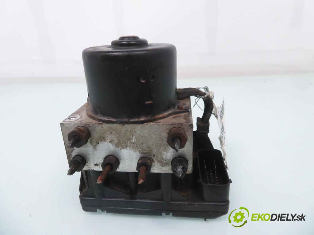 VW GOLF III (1H1) KOMBI 1997 55,00 1.8 - AAM 1781,00 Pumpa ABS 10020400824 ; 3A0907379D ; 10094603113 (Pumpy ABS)