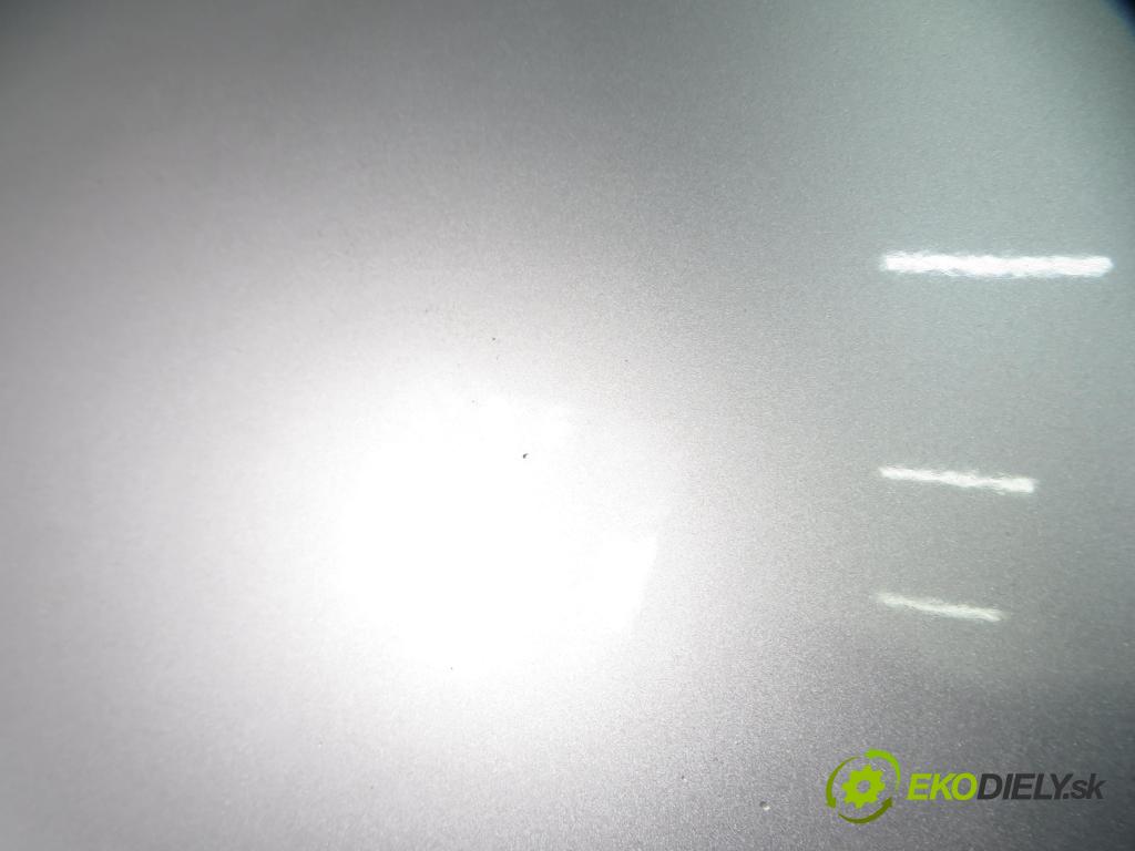 CHRYSLER VOYAGER IV (RG, RS) VAN 2004 110,00 2.8 CRD - ENR 2776,00 kapota  (Kapoty)