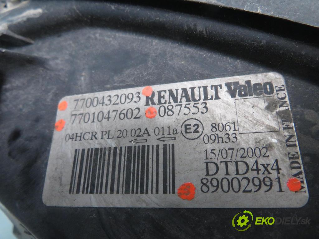 RENAULT SCENIC I (JA0/1_) MINIVAN 2002 75,00 1.9 dCi 102 - F9Q 732 1870,00 Svetlo PP 7700432093 ; 1101047602 ; 89002991