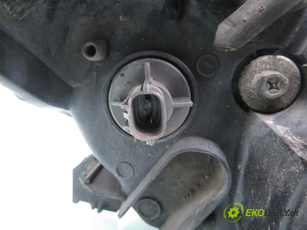 MAZDA 3 (BK) HB 2005 111,00 2.0 150 - LF17 1999,00 Svetlo LP 4140480900 ; 8651000650