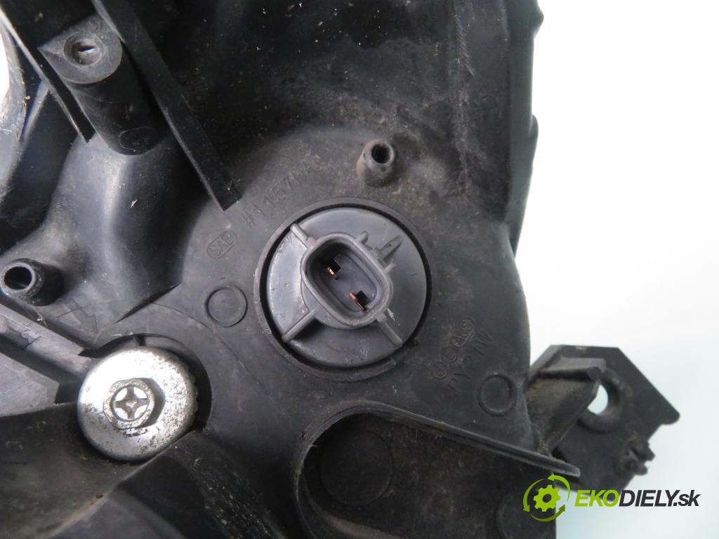 MAZDA 3 (BK) HB 2005 111,00 2.0 150 - LF17 1999,00 Svetlo PP 4140480900 ; 8651000650