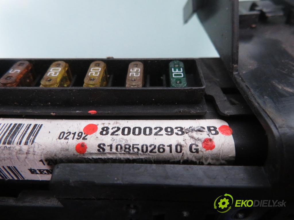 RENAULT SCENIC I (JA0/1_) MINIVAN 2002 75,00 1.9 dCi 102 - F9Q 732 1870,00 MODUL BSI 8200029342B ; S108502610G