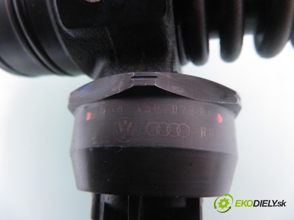 SEAT ALTEA (5P1) MINIVAN 2004 77,00 1.9 TDI - BKC 1896,00 Vstrekovač 038130073BA ; 0414720215 (Vstrekovače)