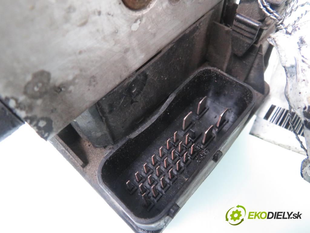 VW BORA (1J2) SEDAN 2001 85,00 2 - AZJ 1984,00 Pumpa ABS 1J0907379H ; 1J0614217C ; 10020401434 (Pumpy ABS)