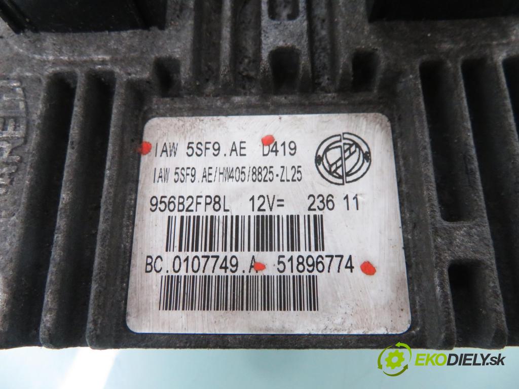FIAT GRANDE PUNTO (199_) HB 2011 48,00 1.2 - 199 A4.000 1242,00 Riadiaca jednotka Motor IAW5SF9AE ; 51896774