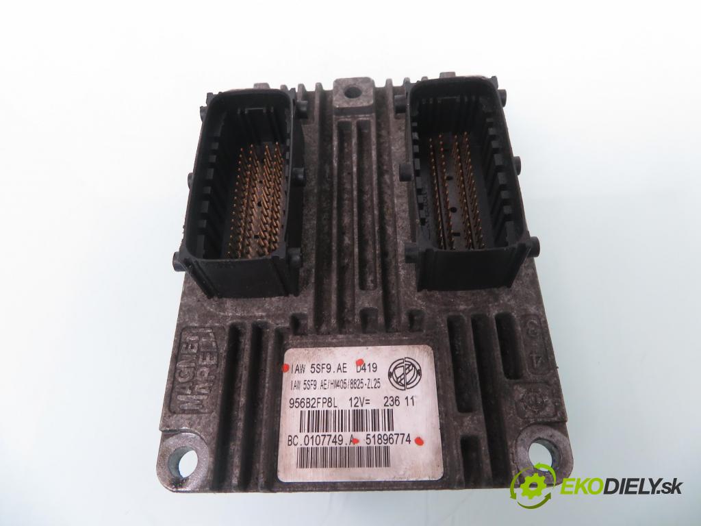 FIAT GRANDE PUNTO (199_) HB 2011 48,00 1.2 - 199 A4.000 1242,00 Riadiaca jednotka Motor IAW5SF9AE ; 51896774