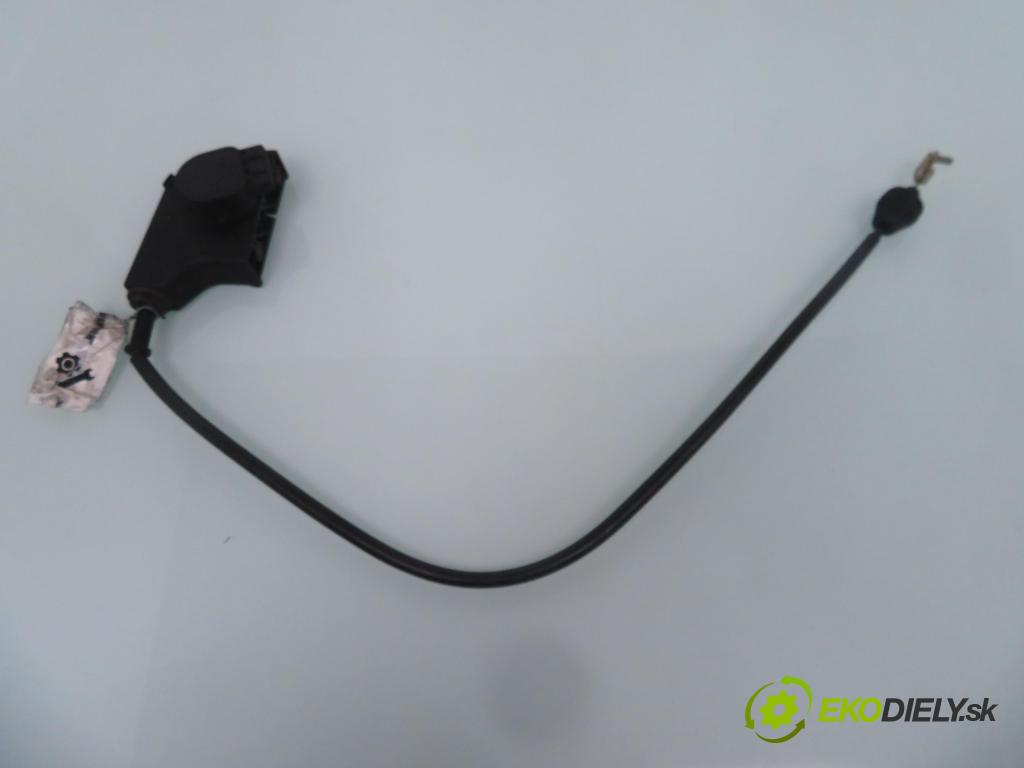 RENAULT SCENIC I (JA0/1_) MINIVAN 2002 75,00 1.9 dCi 102 - F9Q 732 1870,00 Potenciometer plynu 7700431918 (Pedále)