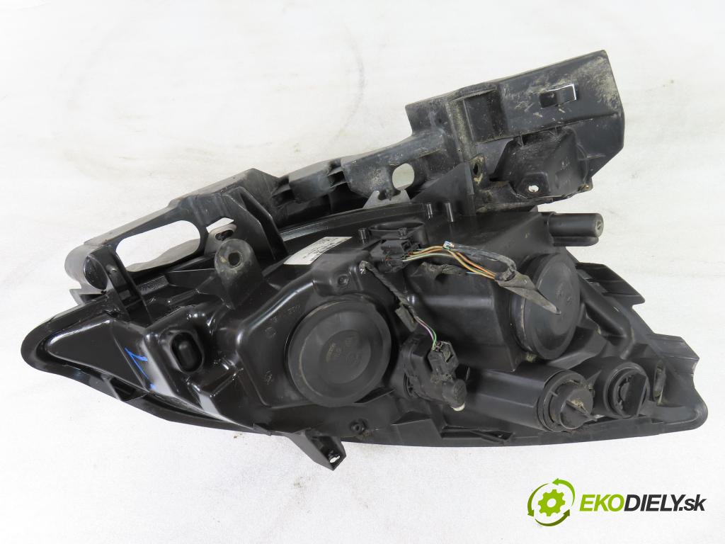 RENAULT SCENIC II (JM0/1_) MINIVAN 2006 110,00 2.0 dCi (JM1K) - M9R 700 1995,00 Svetlo LP