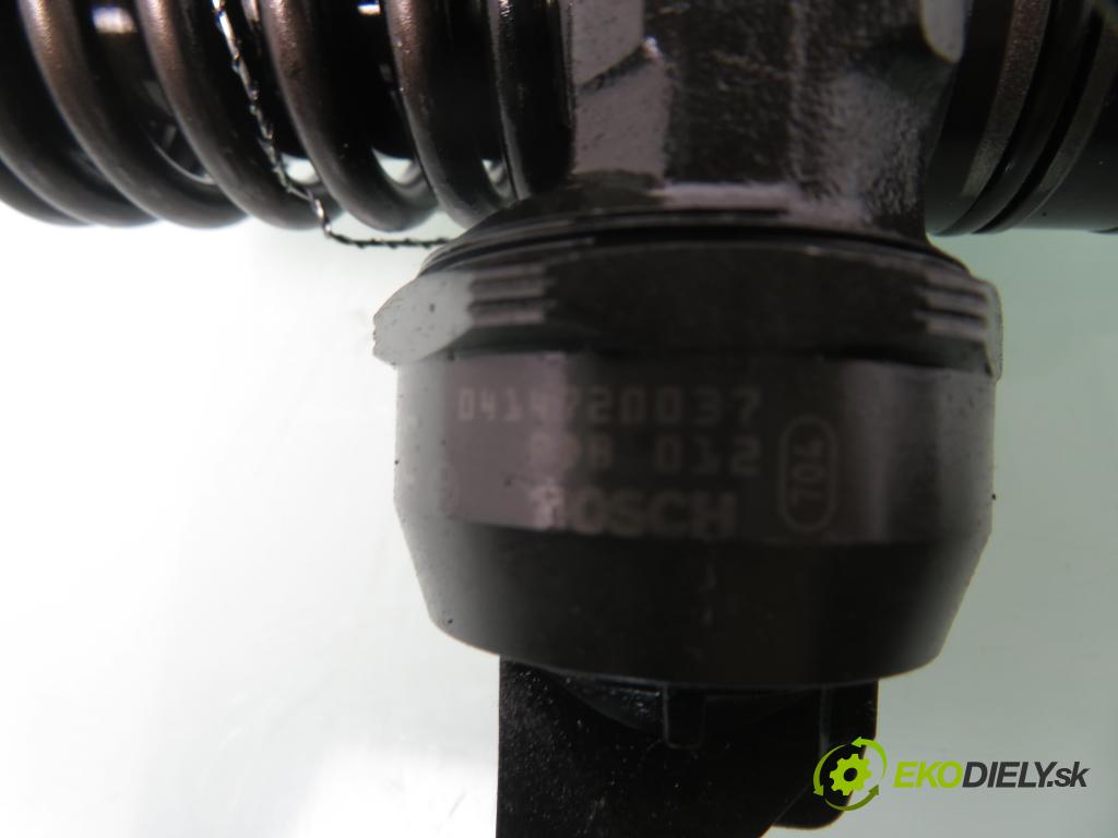 VW GOLF IV (1J1) HB 2002 74,00 1.9 TDI PD 101 - ATD 1896,00 Vstrekovač 0414720037 ; 038130073AJ (Vstrekovače)