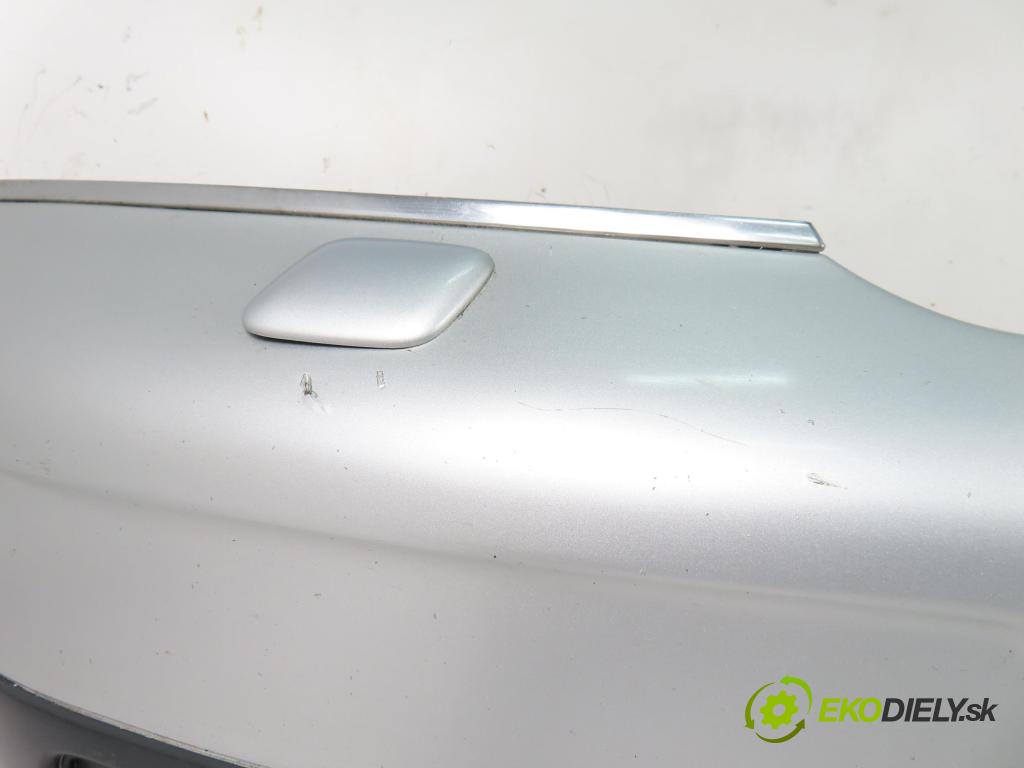 AUDI A6 Avant (4B5, C5) KOMBI 2000 121,00 2.4 - AML 2393,00 nárazník přední část