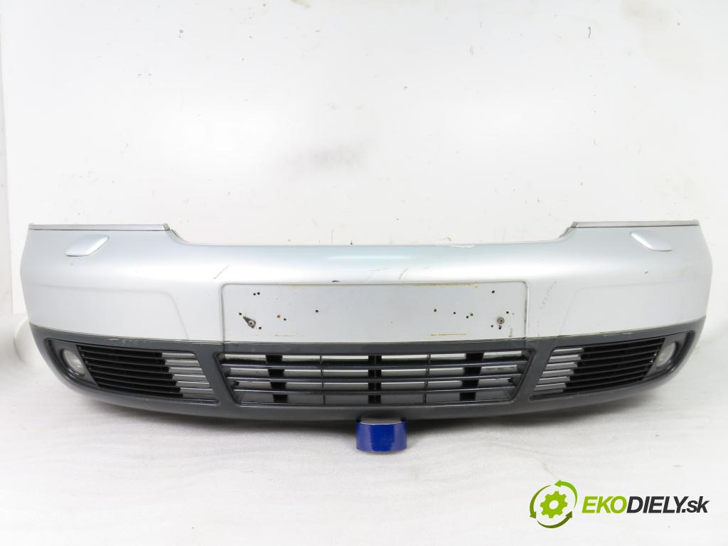 AUDI A6 Avant (4B5, C5) KOMBI 2000 121,00 2.4 - AML 2393,00 nárazník přední část