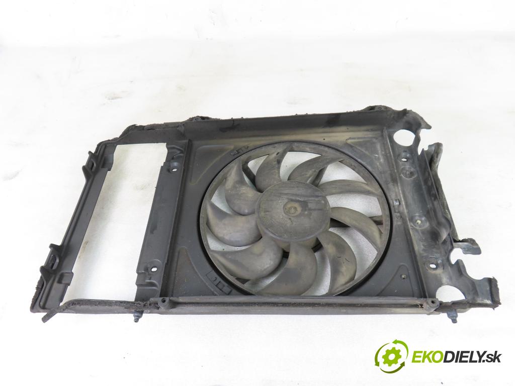 AUDI A2 (8Z0) HB 2000 55,00 1.4 - AUA 1390,00 Ventilátor chladič vody 8Z0121207B